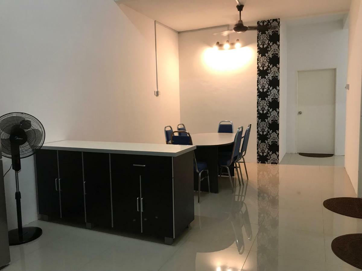 Tilapia Guest House Temerloh Exterior photo